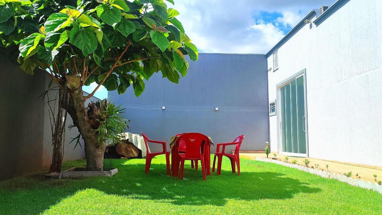 Villa Linda Casa Bairro Tranquilo Prox Cataratas Foz do Iguaçu Exterior foto